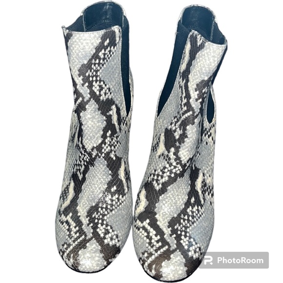 Marciano Shoes - Marciano women’s leather snakeskin print ankle booties size 9M